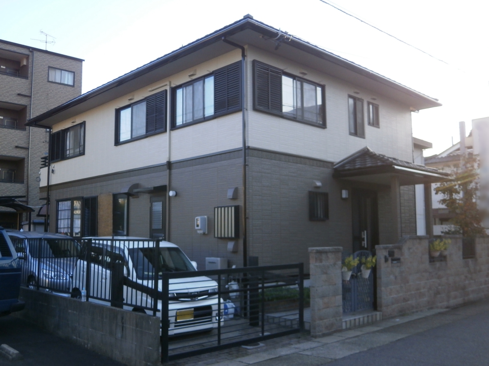 パナホームさんの戸建てツートンカラーに外壁塗装 名古屋市西区 ：施工事例 名古屋市で外壁塗装、屋根塗装なら東海工芸｜施工実績5500棟