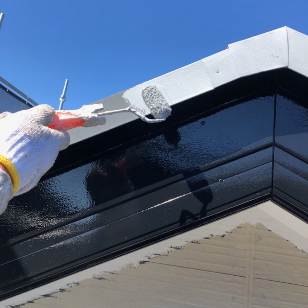 無機UV塗料で屋根塗装、外壁ツートンカラー仕上げ塗装　春日井市