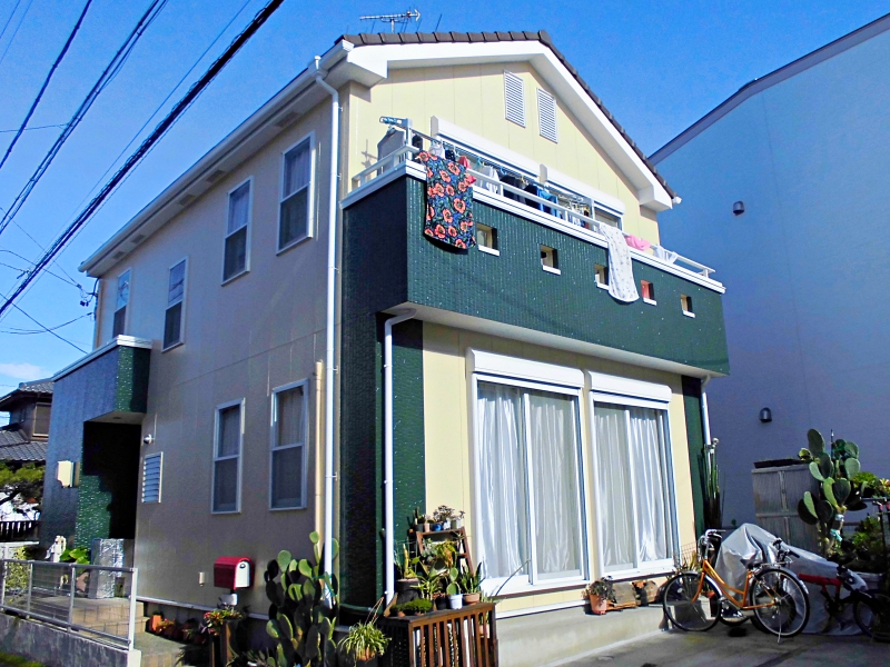 イエロー×グリーンのツートンカラーでおしゃれな外壁にイメージチェンジ！　名古屋市天白区