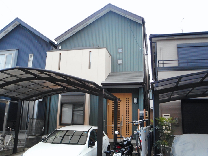 ガルバリウム外壁を現状のまま屋根・外壁塗装で新築のような仕上がり 名古屋市北区