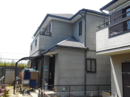 日本ペイントのパーフェクトトップでサイディング塗装、急勾配な屋根塗装　名古屋市緑区