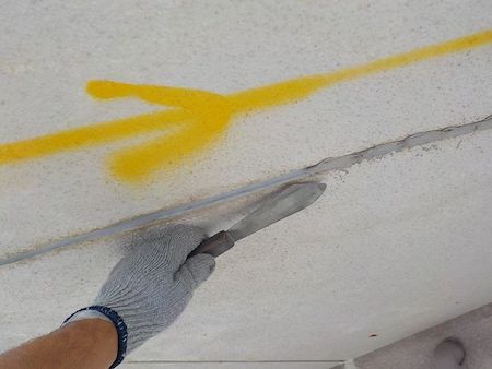 マンション屋上に塩ビシート防水、外壁の割れ・浮きを修繕して塗装　名古屋市守山区