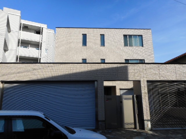 セキスイ住宅の外壁とシャッターゲート外構塗装、屋上防水 名古屋市千種区