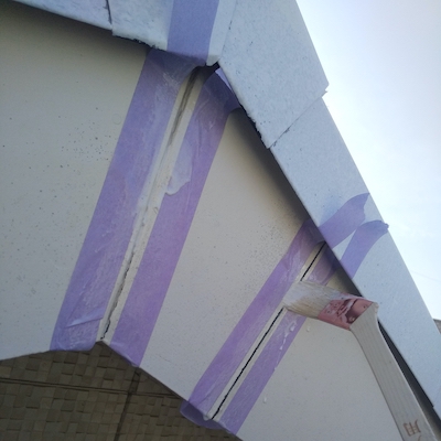 塗装前の下地処理を丁寧に！外壁の美観と風合いを残すクリヤー塗装と屋根塗装　長久手市