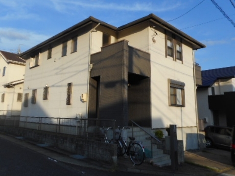 グレーの色使いがモダンな屋根外壁塗り替え　名古屋市緑区