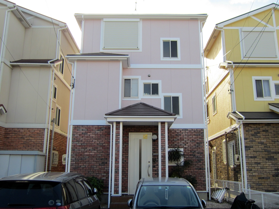 周囲との調和が絶妙！ピンクグレー色の外壁に塗り替え　名古屋市天白区