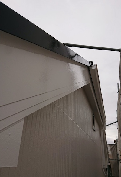 ジョリパット外壁の質感そのままに色を変更した外壁・屋根の塗り替え　名古屋市北区