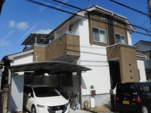 ジョリパット外壁の質感そのままに色を変更した外壁・屋根の塗り替え　名古屋市北区