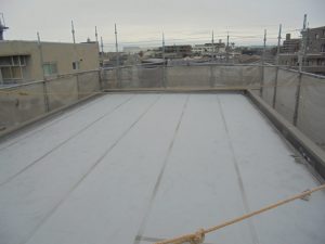 屋上やベランダ・バルコニー防水の膨れを防ぐ通気緩衝工法って？の件　