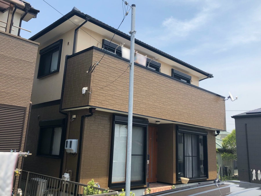 半田市瓦屋根漆喰補修外壁塗装後