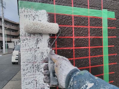 壁の剥がれ補修、防水塗料で水から建物を守る塗装と屋上・バルコニー防水　名古屋市天白区