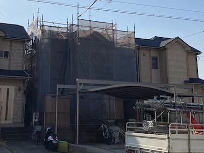 黒に白のアクセントがクールモダン！外壁塗装と屋根リフォームで激変　名古屋市緑区