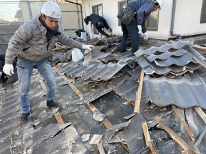 屋根の葺き替え工事もカバー工法も東海工芸におまかせあれ!!な件（セキスイかわらU）　