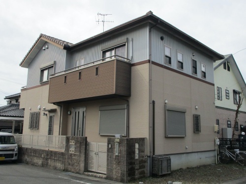 サイディング+ガルバリウムの外壁塗り替え、お家まわりもキレイに洗浄!安城市