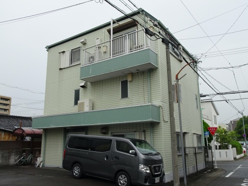 社屋の屋根・外壁塗り替え工事　外階段の塗装、塩ビシート防水　名古屋市西区