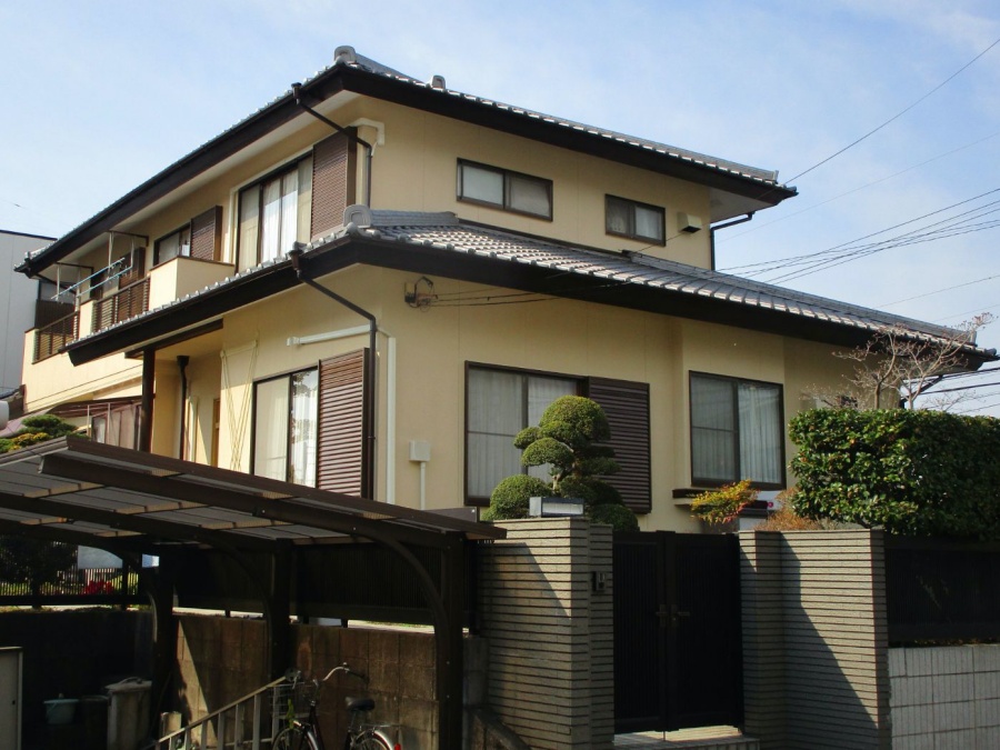 砂壁状のリシン仕上げ和風住宅の外壁塗装　名古屋市昭和区