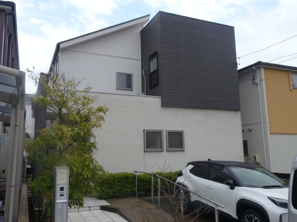 ウッドフレンズ住宅の外壁補修・外壁塗装と屋根塗装_日進市