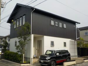 ウッドフレンズ屋根カバー外壁塗装後