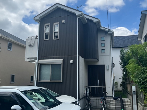 グレーとネイビーがおしゃれ!アバンティア住宅の外壁屋根塗装_名古屋市名東区