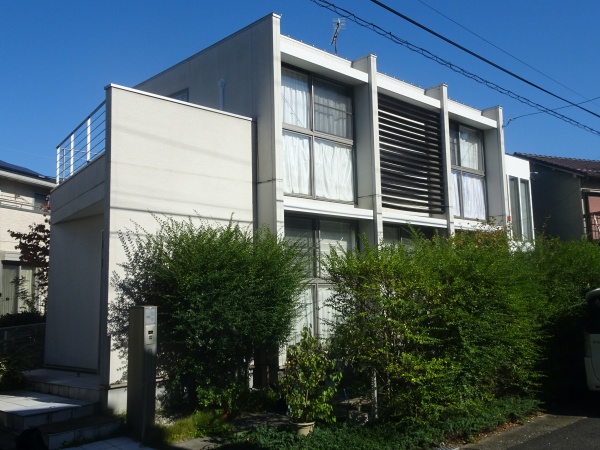 コケ・藻・カビの再発生を防ぐ外壁塗装・屋根塗装｜名古屋市千種区