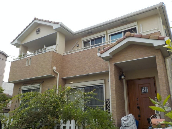 タイル調サイディングのクリア外壁塗装と瓦漆喰補修｜名古屋市緑区