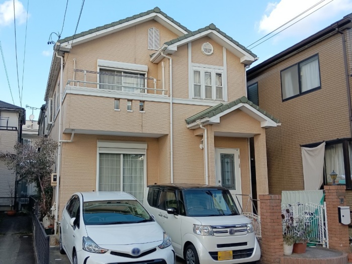 レンガ風サイディングを多彩模様塗りのグレーでおしゃれに一新！名古屋市千種区