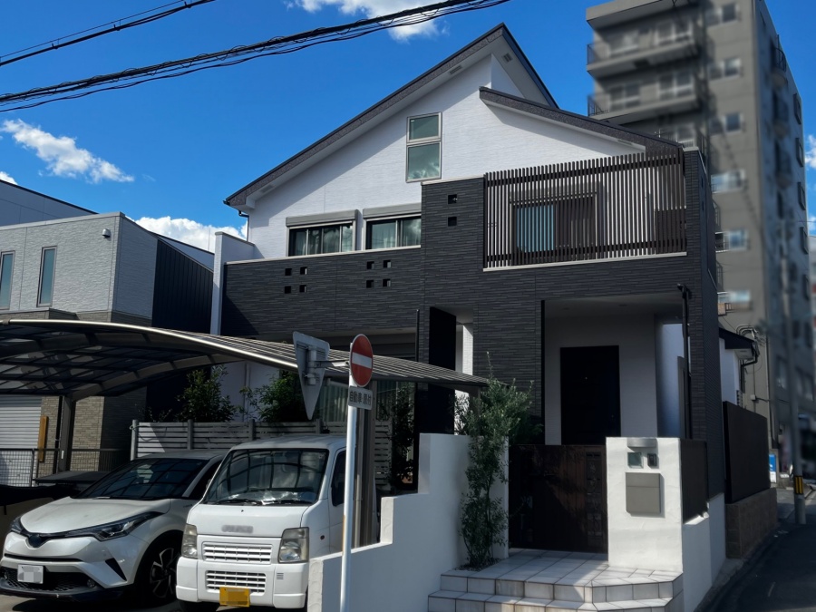 多彩柄のサイディングを単色でクールに！外壁・屋根塗装と防水工事｜名古屋市中川区