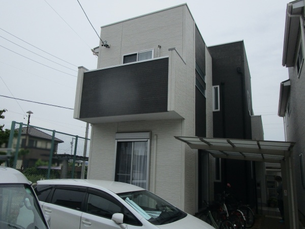 クールな濃紺×温かみあるブラウン！おしゃれなツートン外壁・屋根塗装｜名古屋市北区
