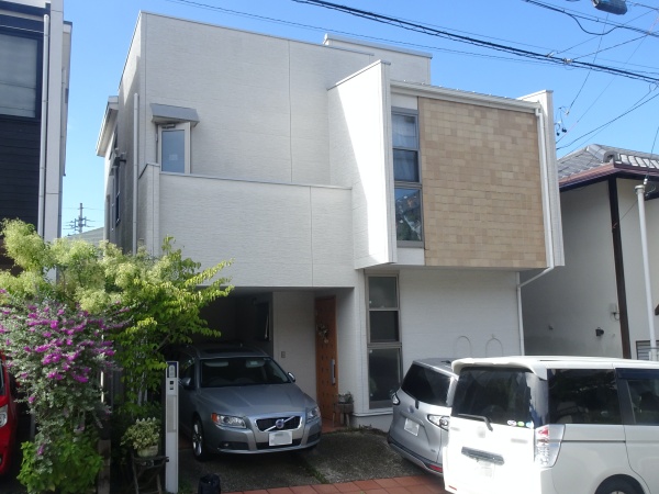 丁寧な塗り替えで新築時の美しさへ！バルコニー防水工事も同時施工｜名古屋市天白区