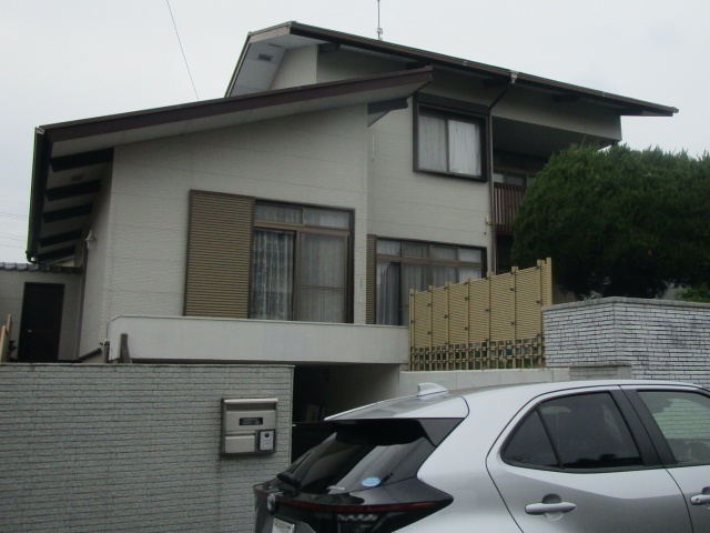 雨漏り修理と屋根カバー工事・外壁塗装｜名古屋市名東区